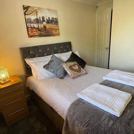 The Regency Entire 1 Bedroom Flat Accomodation Leicester Exteriör bild