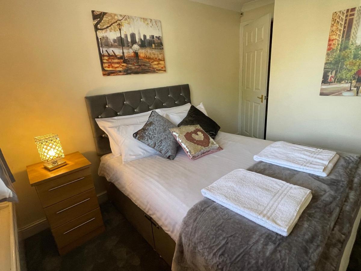 The Regency Entire 1 Bedroom Flat Accomodation Leicester Exteriör bild
