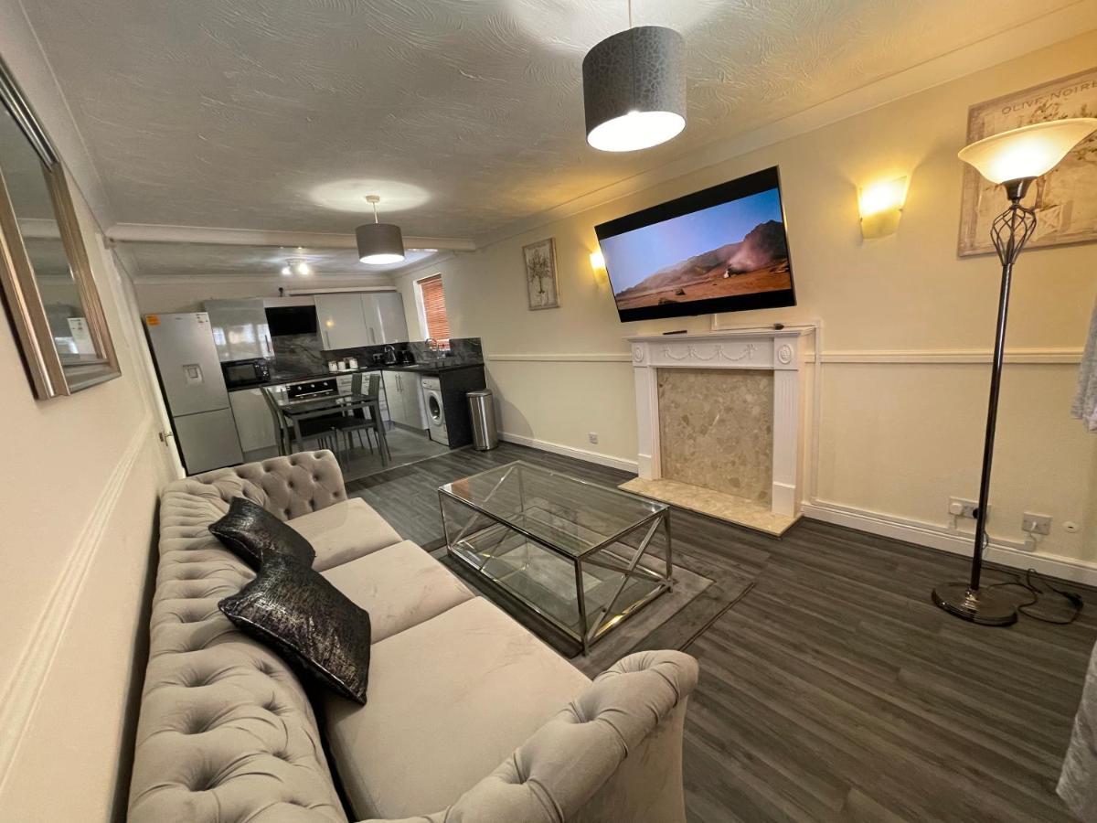 The Regency Entire 1 Bedroom Flat Accomodation Leicester Exteriör bild
